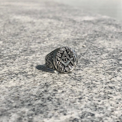 Square & Compass Illuminati Brotherhood Masonic Unisex Ring