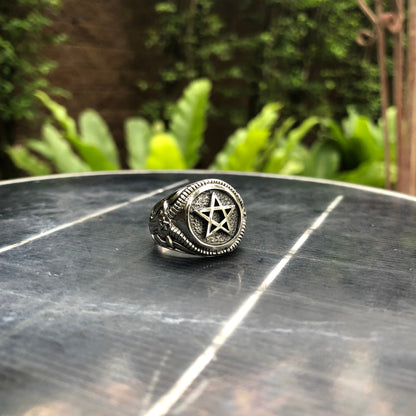 Satanic Goat Head Pentagram Wiccan Ring