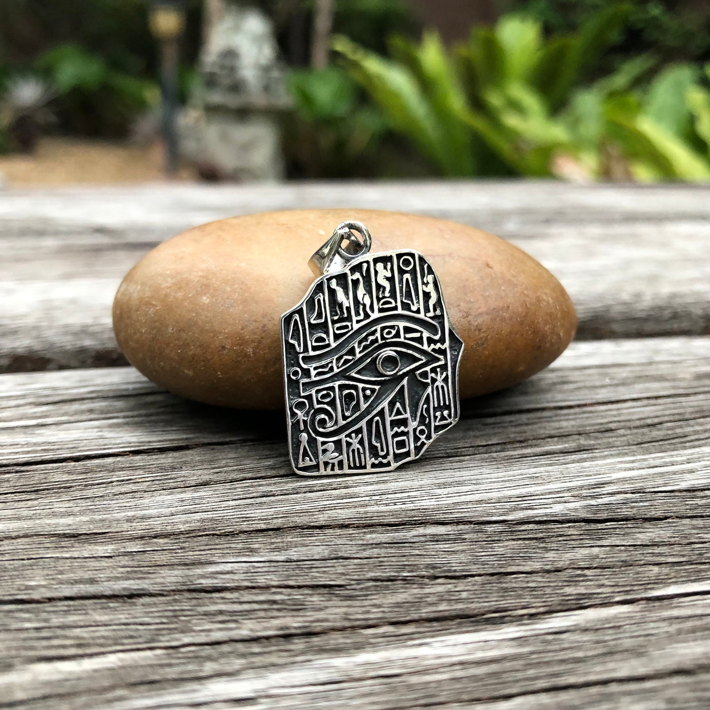 Egyptian Egypt Eye Hieroglyphic Plate Eye of Horus Pendant/ Necklace