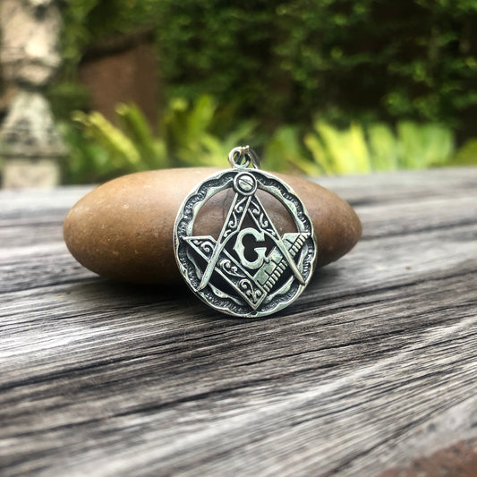 Freemason Masonic Illuminati Pendant/Necklace