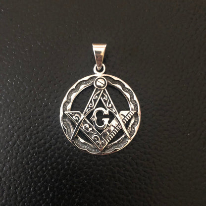 Freemason Masonic Illuminati Pendant/Necklace