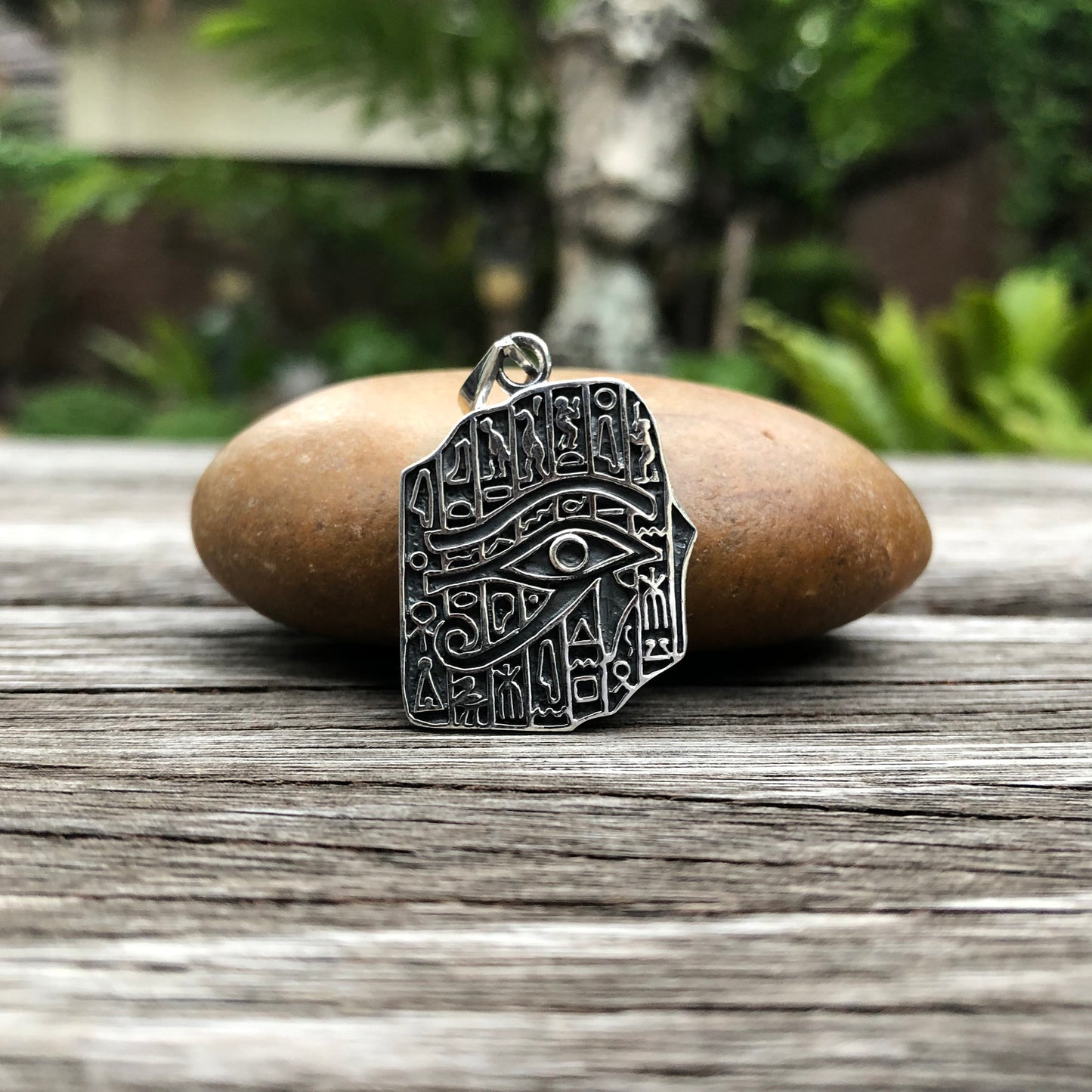 Egyptian Egypt Eye Hieroglyphic Plate Eye of Horus Pendant/ Necklace