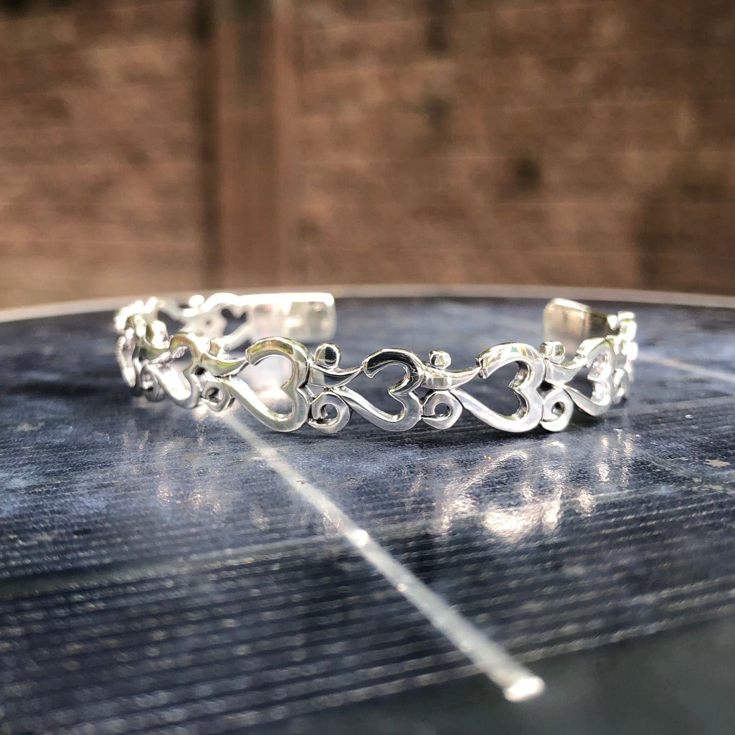 Om/Ohm Buddhism & Hinduism Symbol Cuff Brcelet