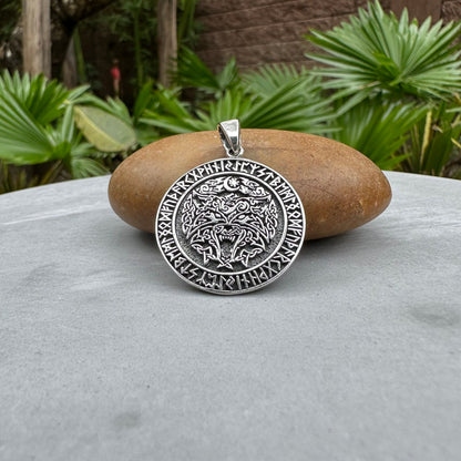 Viking Fenrir Wolf Norse Pendant/Necklace