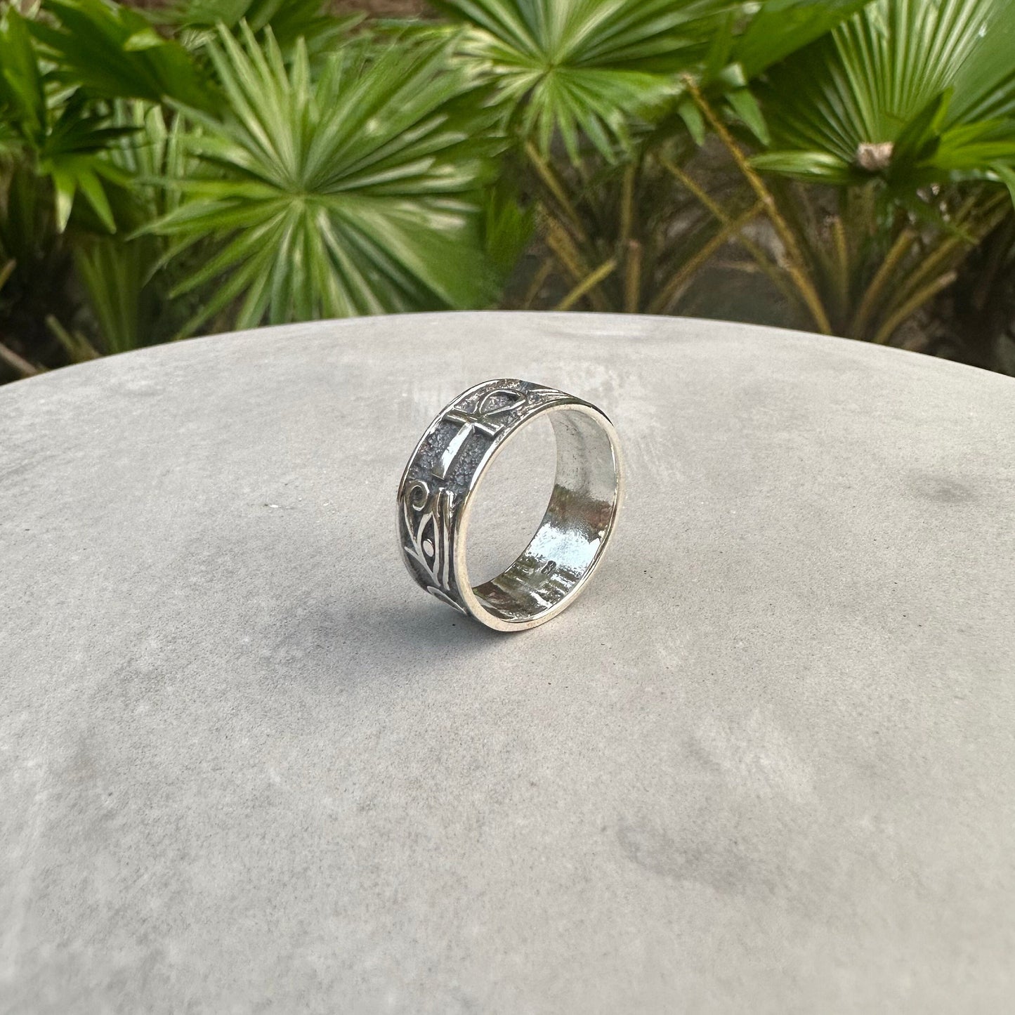 Ankh & Egypt Eye of Horus Band Ring
