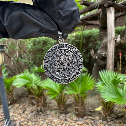 Viking Fenrir Wolf Norse Pendant/Necklace