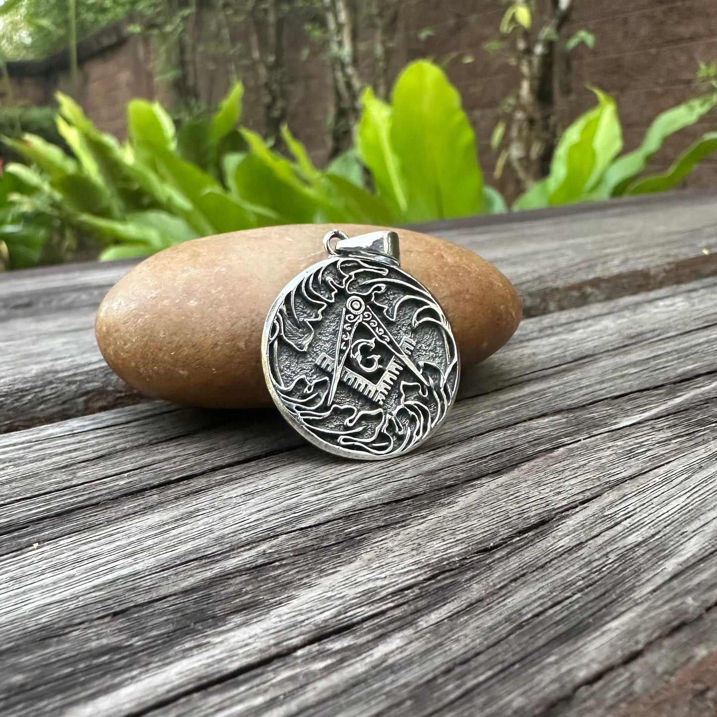 Freemason Illuminati Masonic Pendant/Necklace
