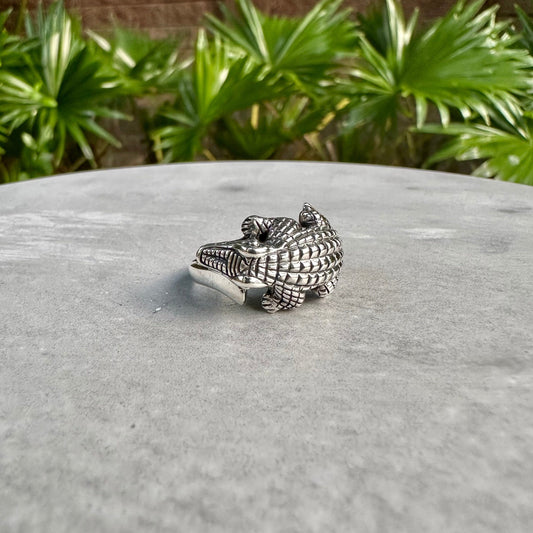 Alligator Ring
