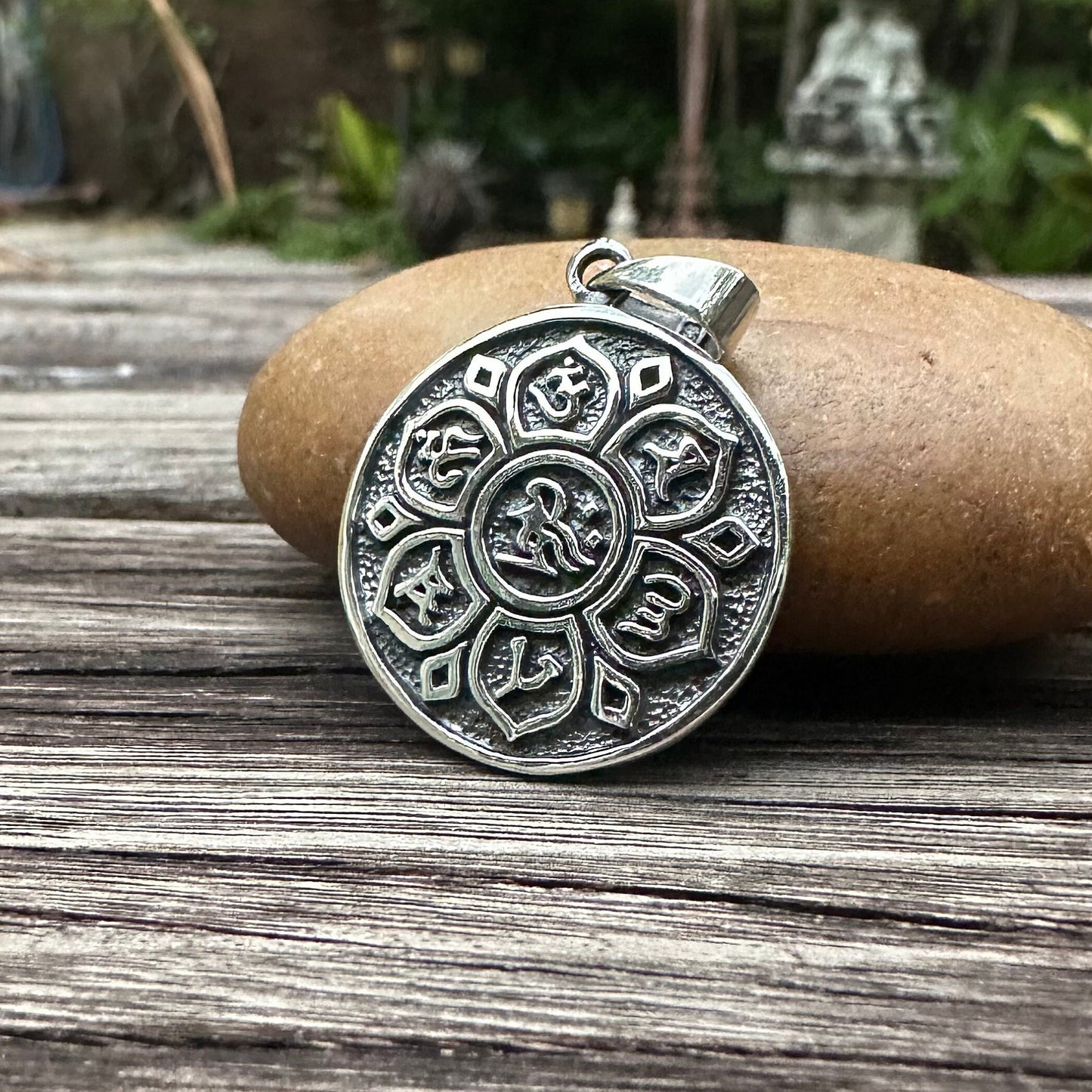 Symbol Hinduism Buddhism SEVEN Chakra Pendant/Necklace
