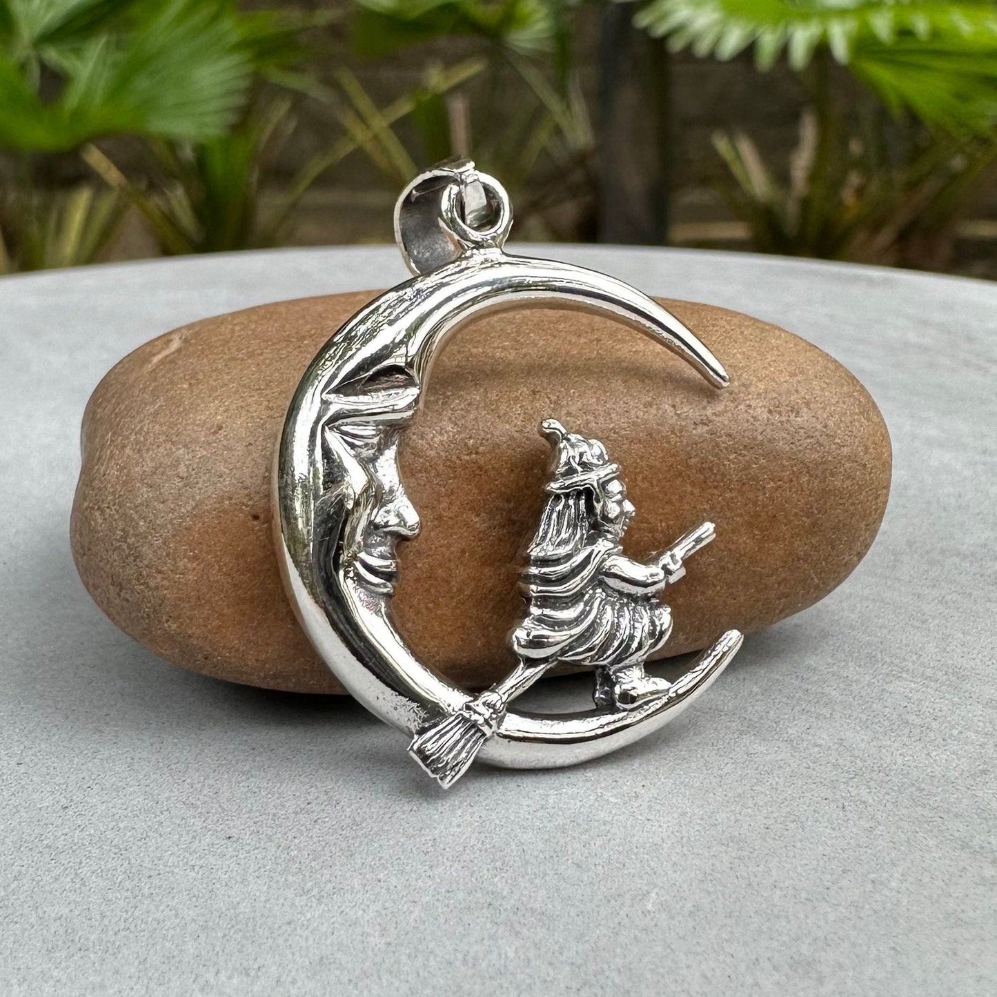 Crescent Moon Witch Celtic Half Moon Luna Pendant/Necklace