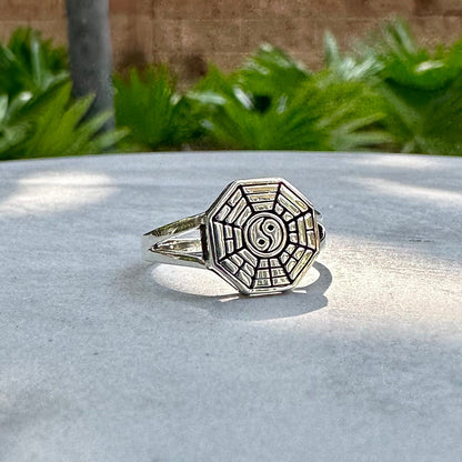 Yin & Yang Bagua Taijitu Chinese Philosophy Ring