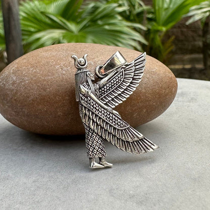 Hathor Egyptian Goddess Isis Wing Egypt God Pendant/Necklace