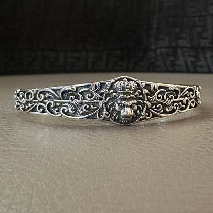 Lion Leo Constellation León King of Beast Cuff Bracelet