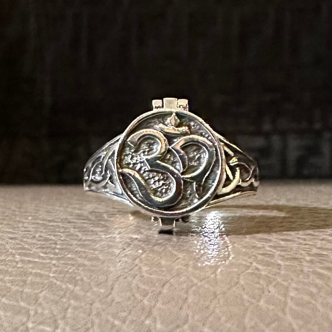 Ohm/Om Buddhism Hindi Symbol Sanskrit  Locket Ring