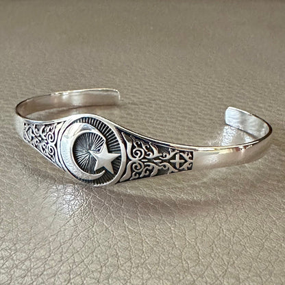 Star & Crescent Moon Islam Religion Symbol Ottoman Empire Cuff Bracelet