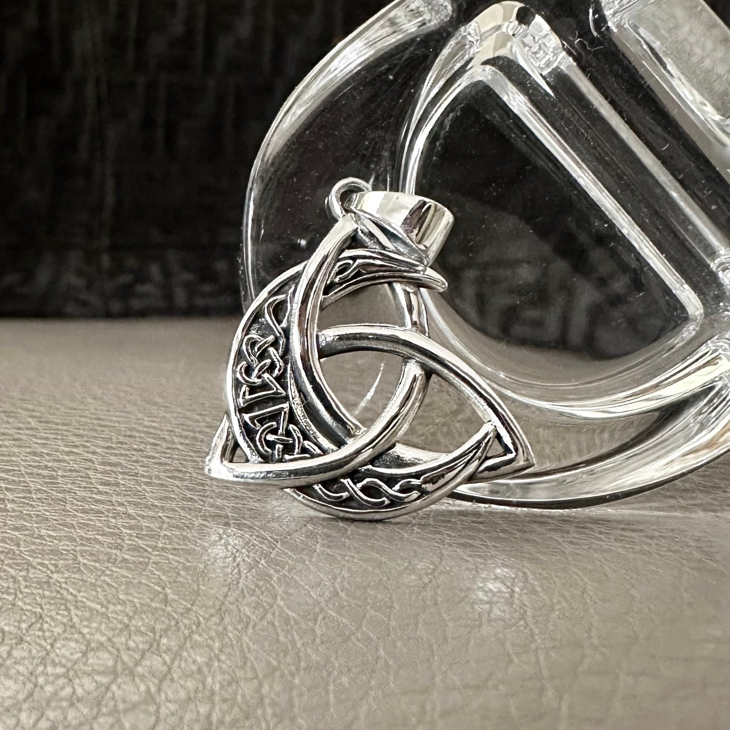 Triquetra Celtic Knot Design Viking Crescent Moon Pendant/Necklace