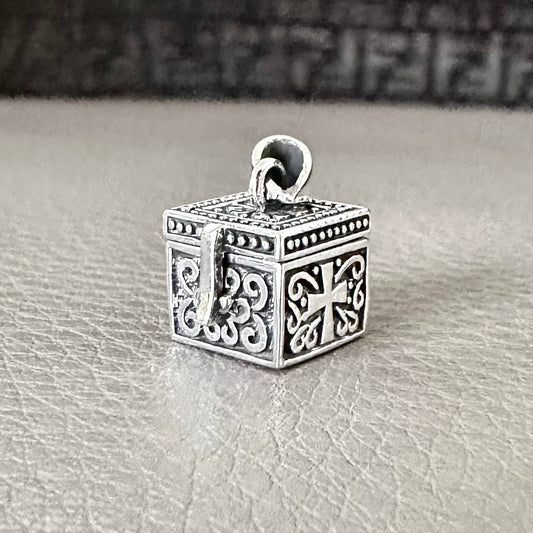 Bali Flower Locket Pendant/Necklace