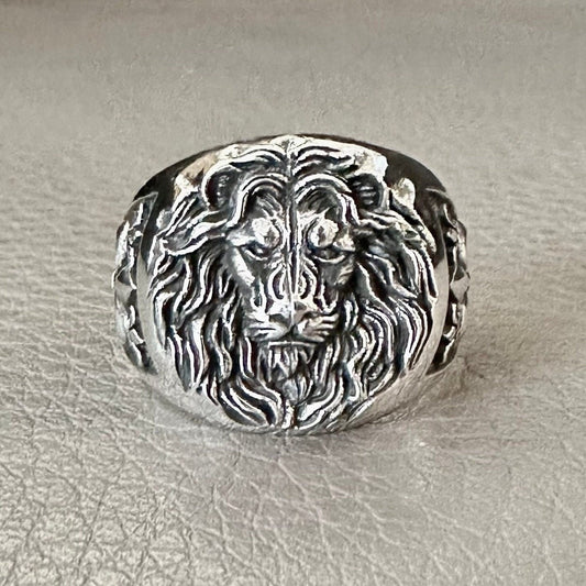 Lion Musketeers Fleur De Lis Lily Flower Leo Ring