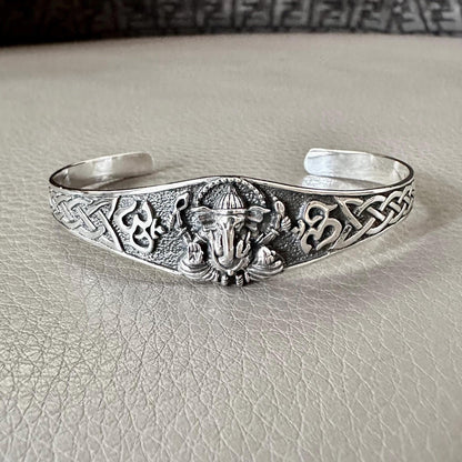 Ganesha Hinduism Elephant God Ganapati Hindi Deity Cuff Bracelet