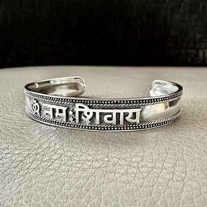 Ohm/Om Buddhism Hindi Symbol Sanskrit Talisman Cuff Bracelet