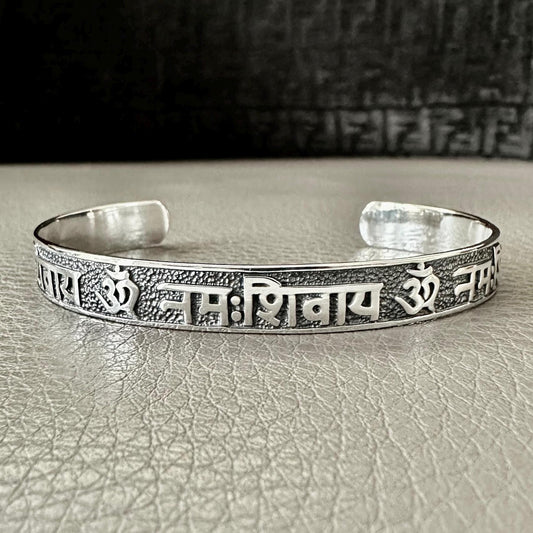 Ohm/Om Buddhism Hindi Symbol Sanskrit Talisman Cuff Bracelet