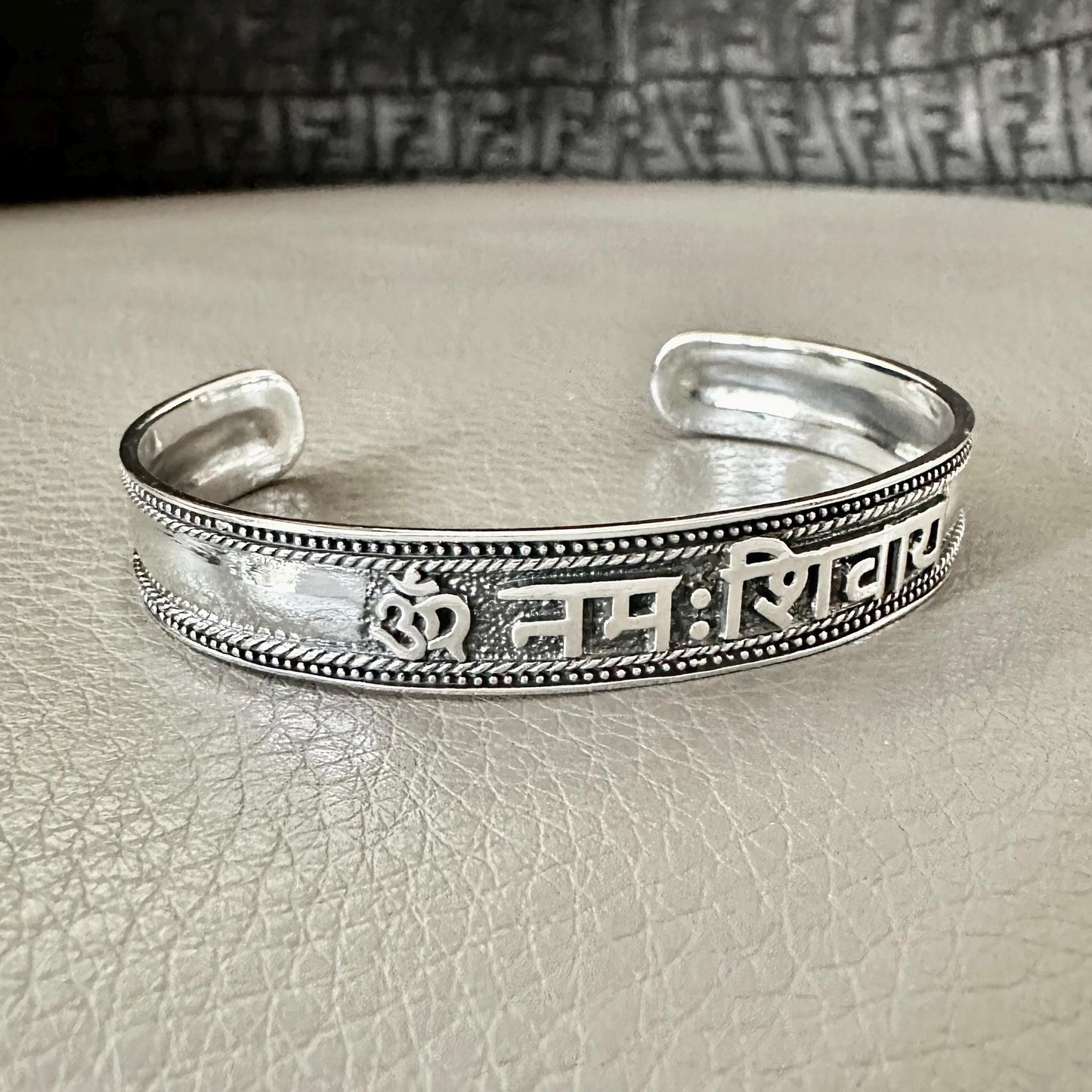 Ohm/Om Buddhism Hindi Symbol Sanskrit Talisman Cuff Bracelet