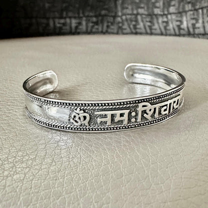 Ohm/Om Buddhism Hindi Symbol Sanskrit Talisman Cuff Bracelet