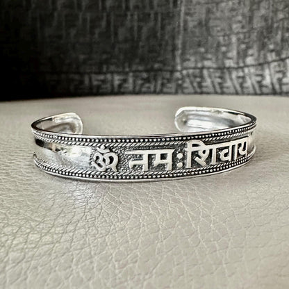 Ohm/Om Buddhism Hindi Symbol Sanskrit Talisman Cuff Bracelet