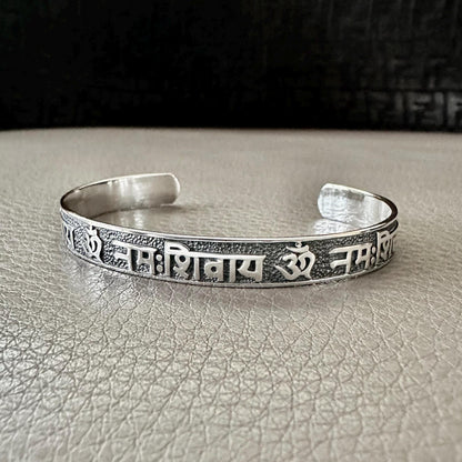 Ohm/Om Buddhism Hindi Symbol Sanskrit Talisman Cuff Bracelet