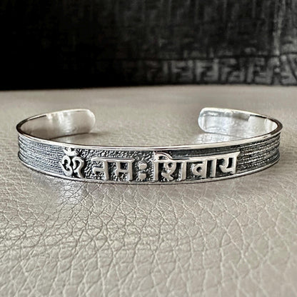 Ohm/Om Buddhism Hindi Symbol Sanskrit Talisman Cuff Bracelet