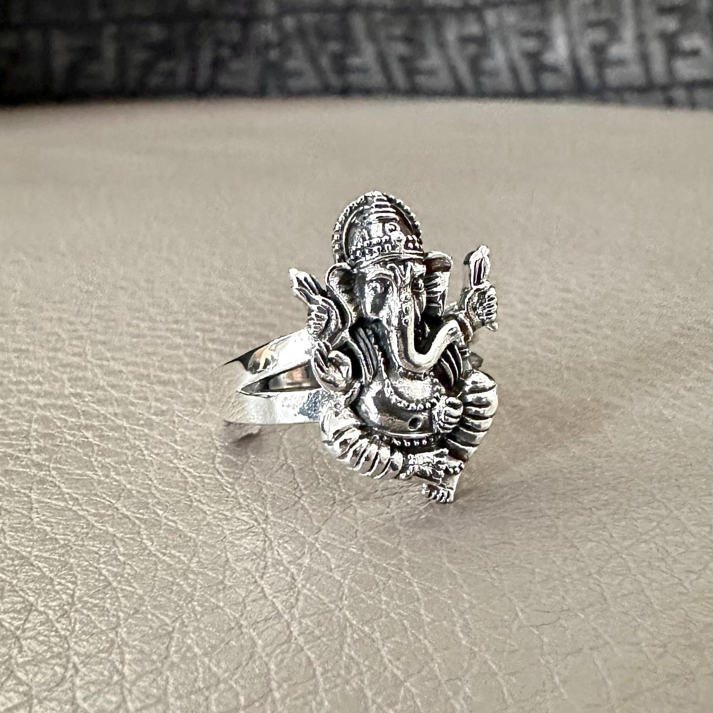 Ganesha Hinduism Elephant God Ganapati Hindi Deity Ring