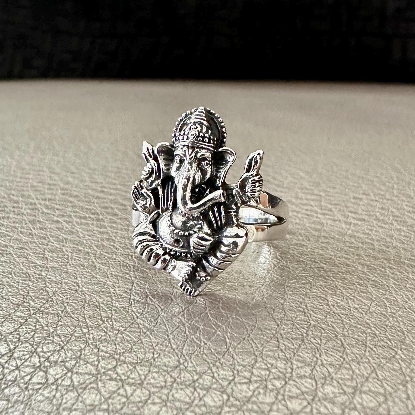 Ganesha Hinduism Elephant God Ganapati Hindi Deity Ring