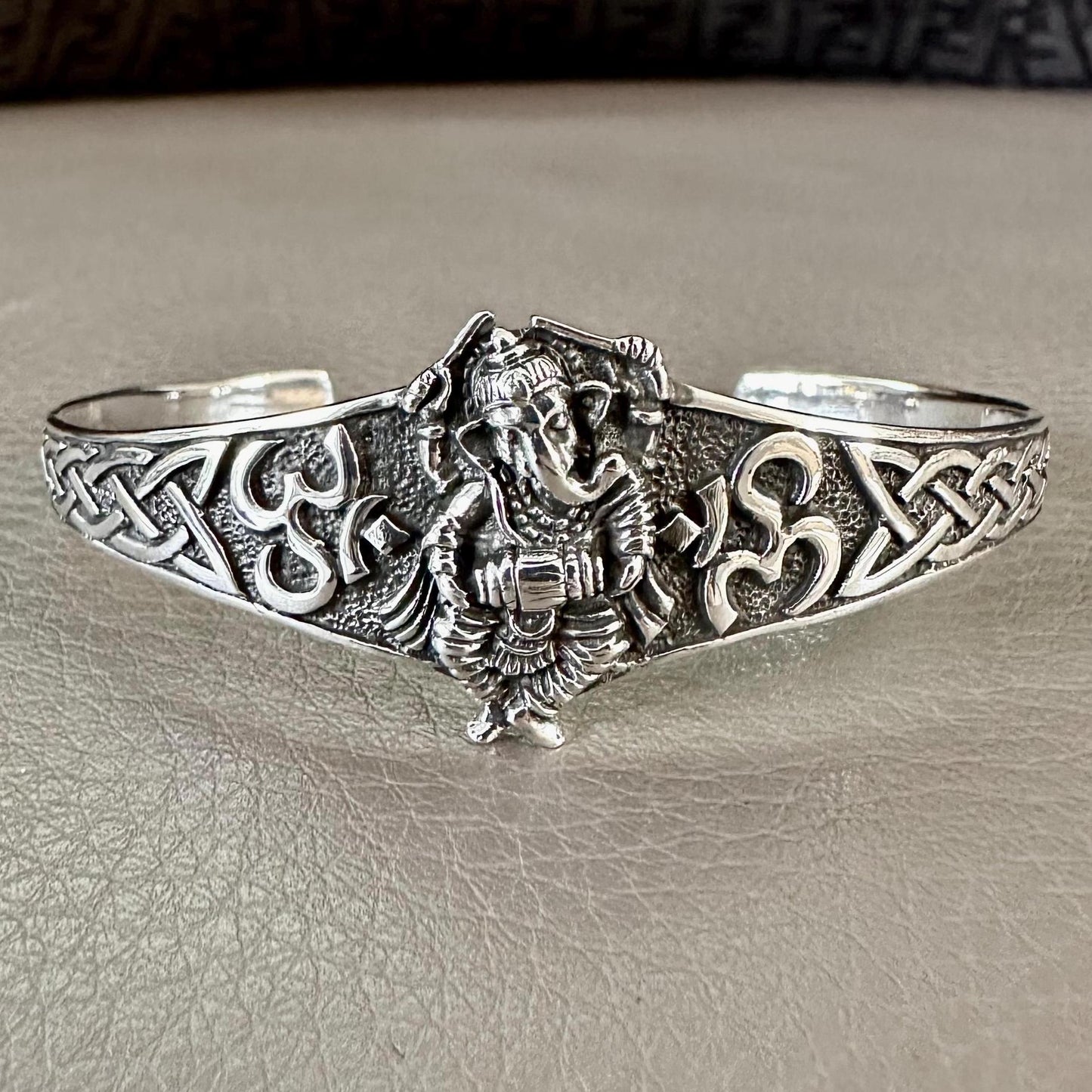 Ganesha Hinduism Elephant God Hindi Deity Cuff Bracelet