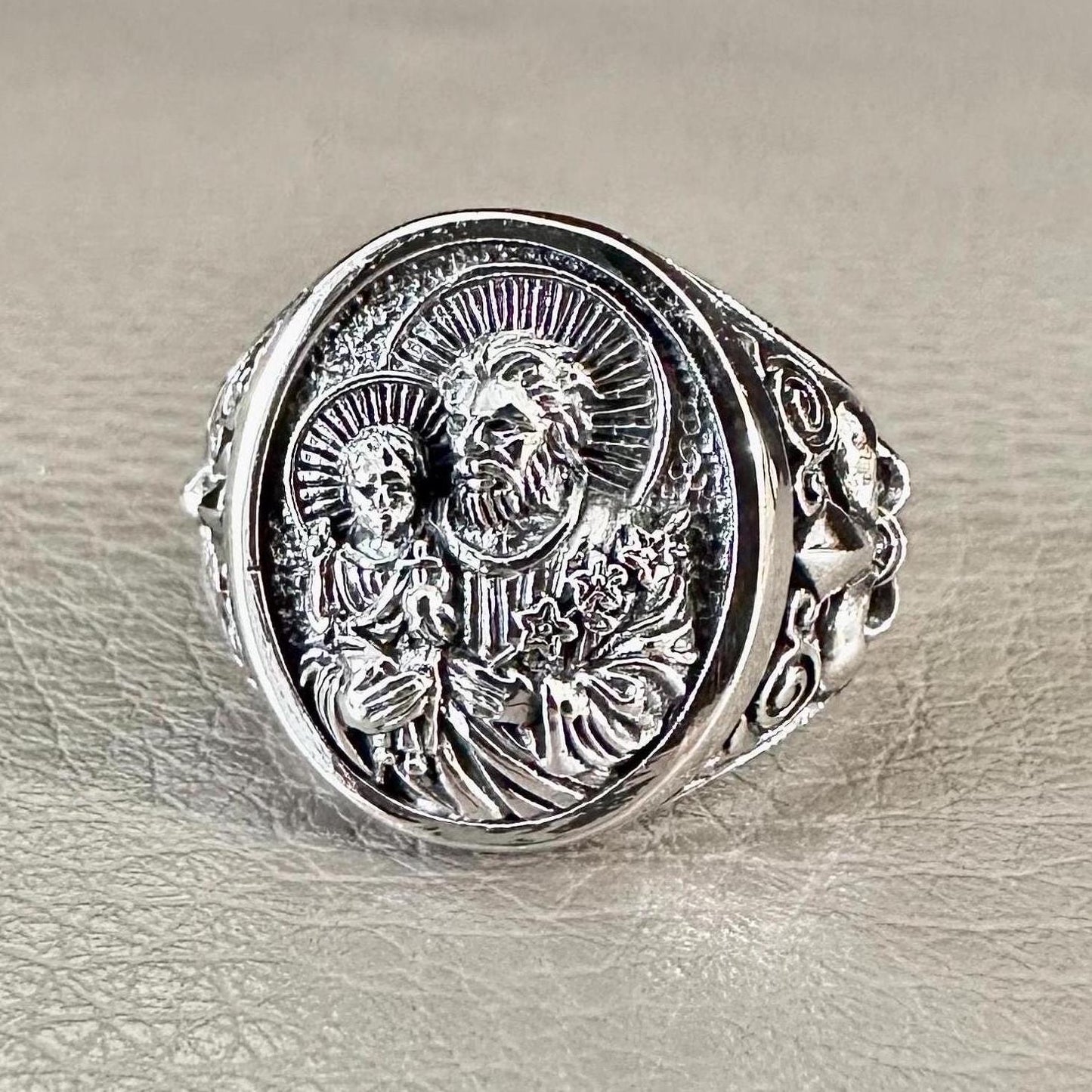 Saint Anthony of Padua Jesus Patron Ring