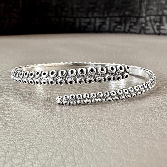 Kraken Giant Octopus Arms Deep Sea Monster Cuff Bracelet