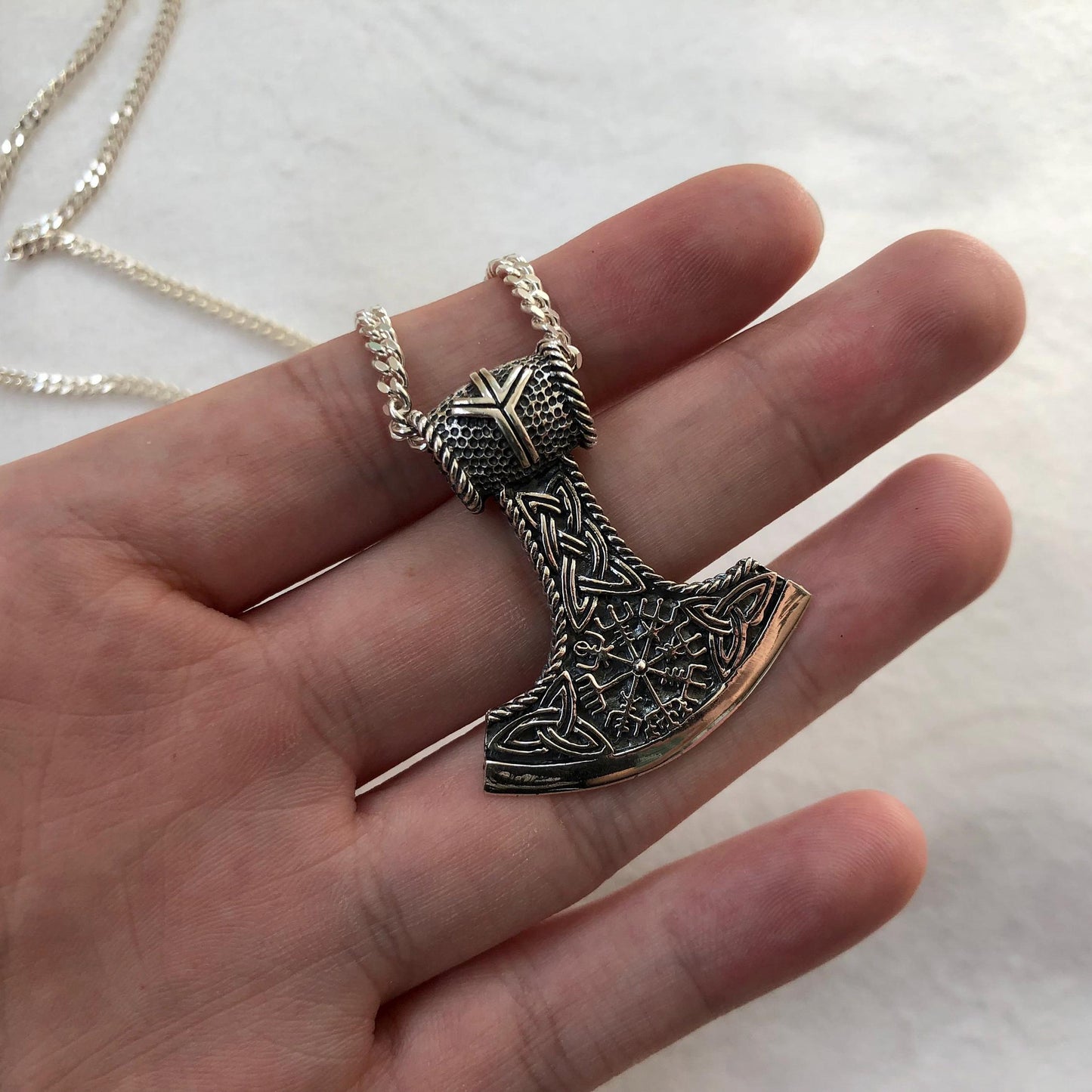 Thor's Hammer Viking Mjolnir Celtic Pendant/Necklace