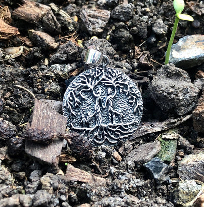 Tree of Life Viking Yggdrasil Celtic Pendant/Necklace