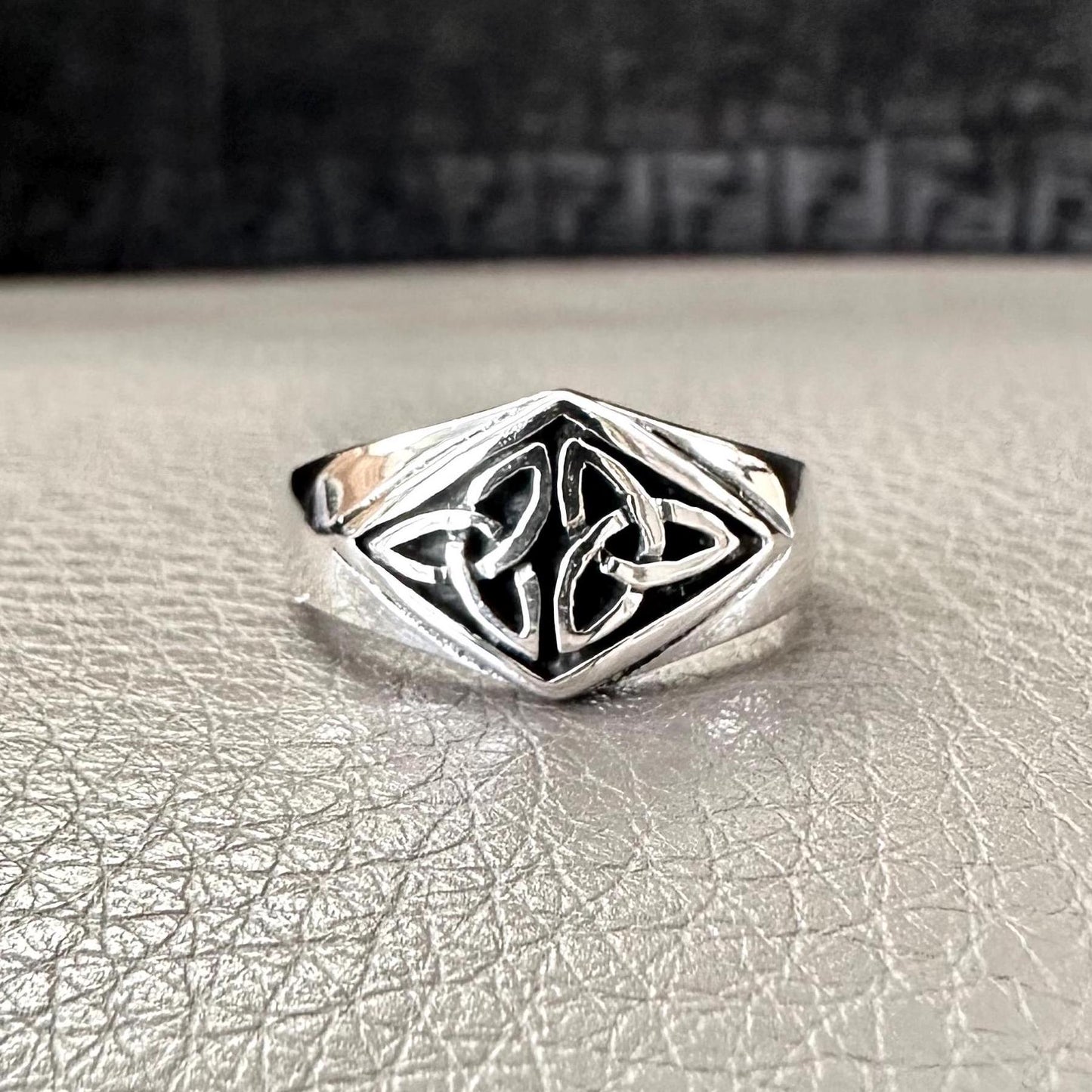Handcrafted 925 Sterling Silver Triquetra Ring Viking Celtic Knot Design Ring Silver Jewelry Accessories Gift by VINTZ