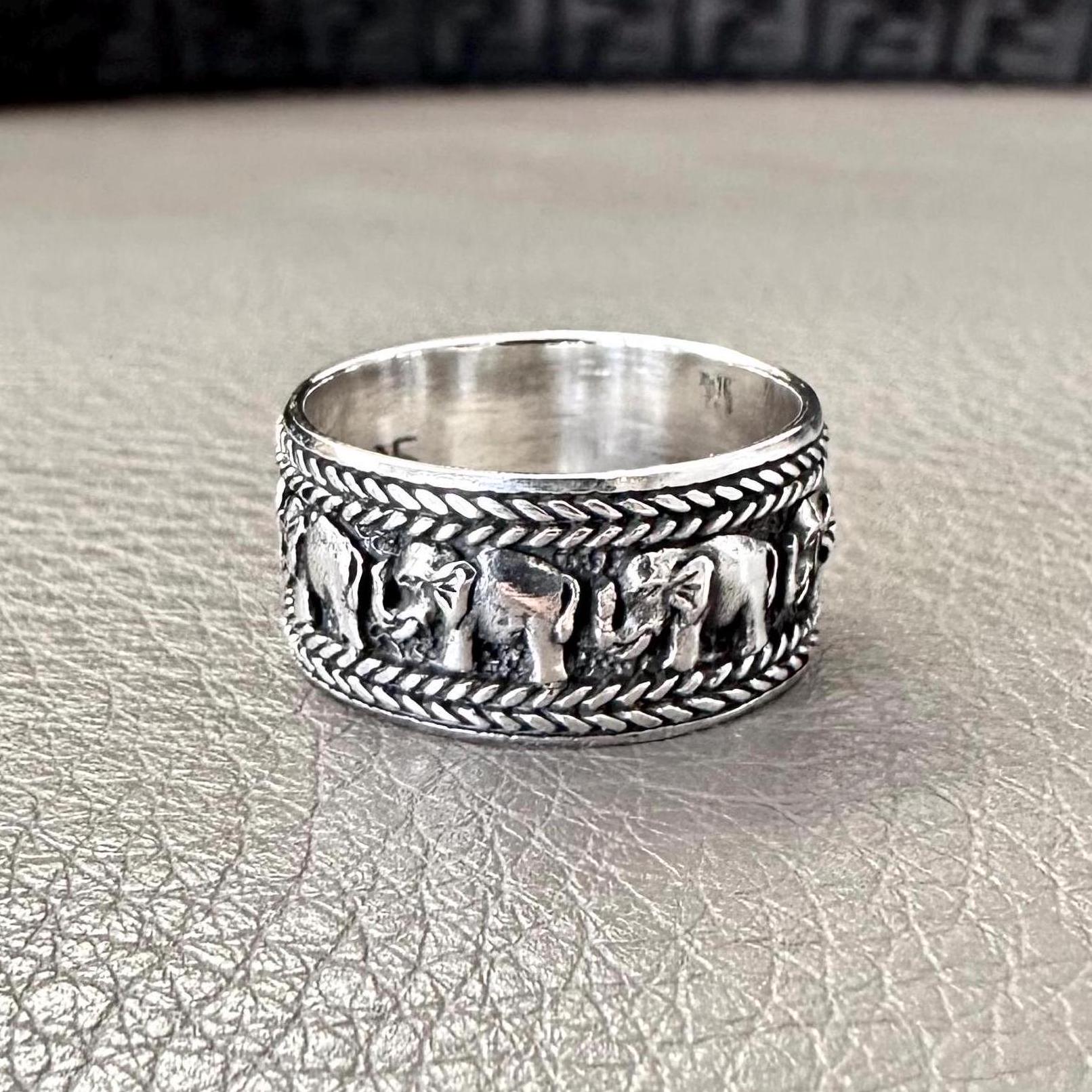 Handcrafted 925 Sterling Silver Elephant Ring Thailand National Animal Elephant Ring Silver Jewelry fashilAccessories Gift by VINTZ