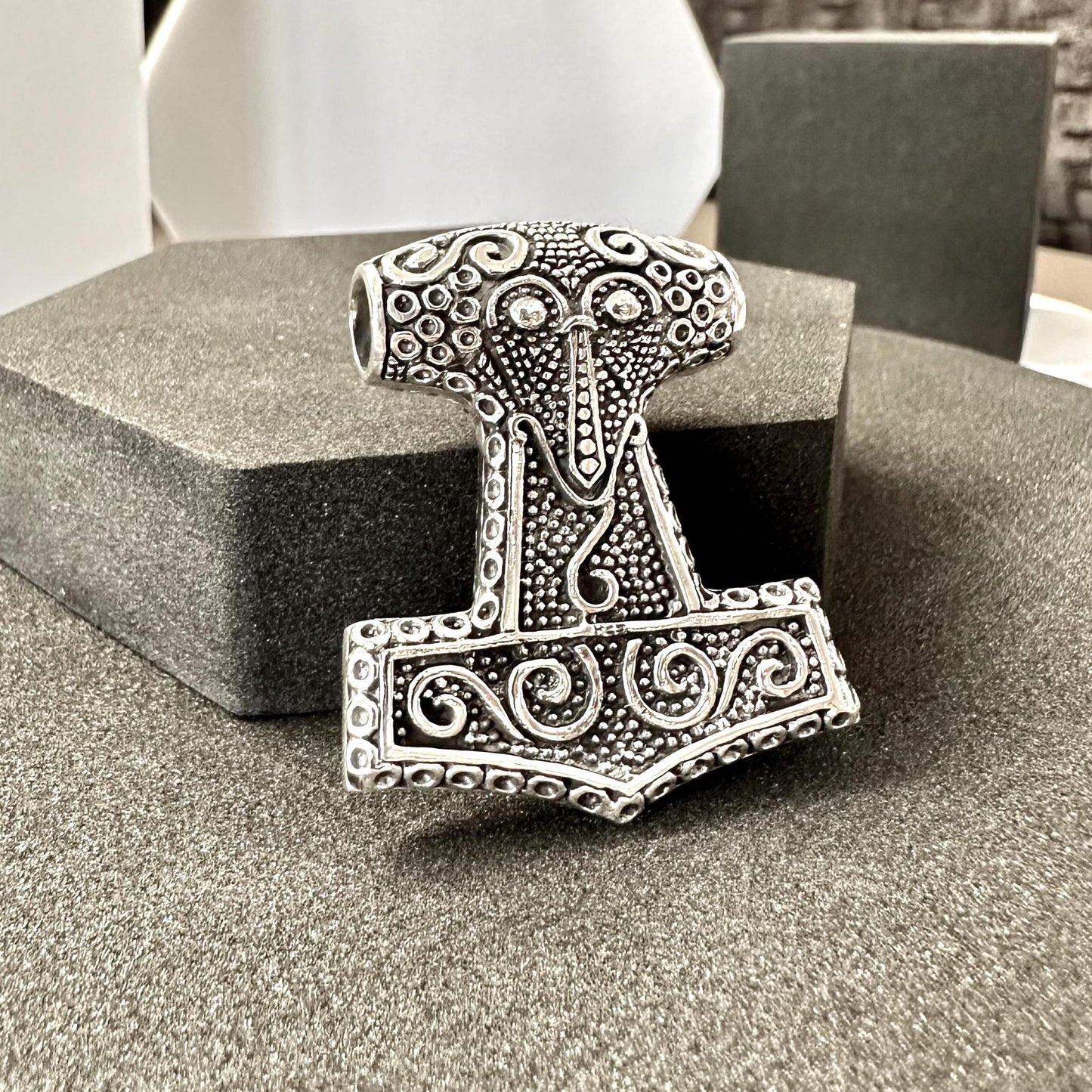 Handcrafted 925 Sterling Silver Thor's Hammer Pendant Viking Odinson Mjolnir Celtic Pendant/Necklace Silver Jewelry Accessory Gift by VINTZ