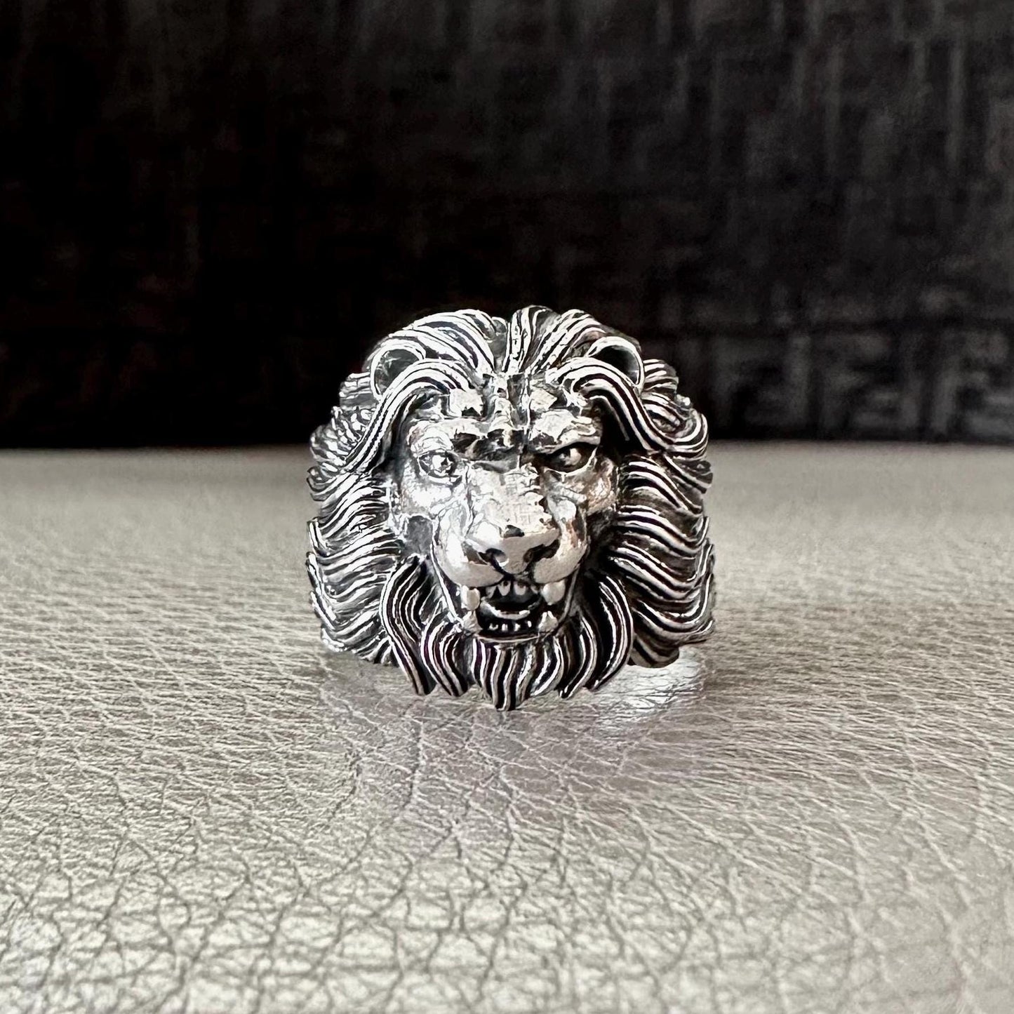 Big Lion Zodiac Leo King of Jungle Beast Heavy Ring
