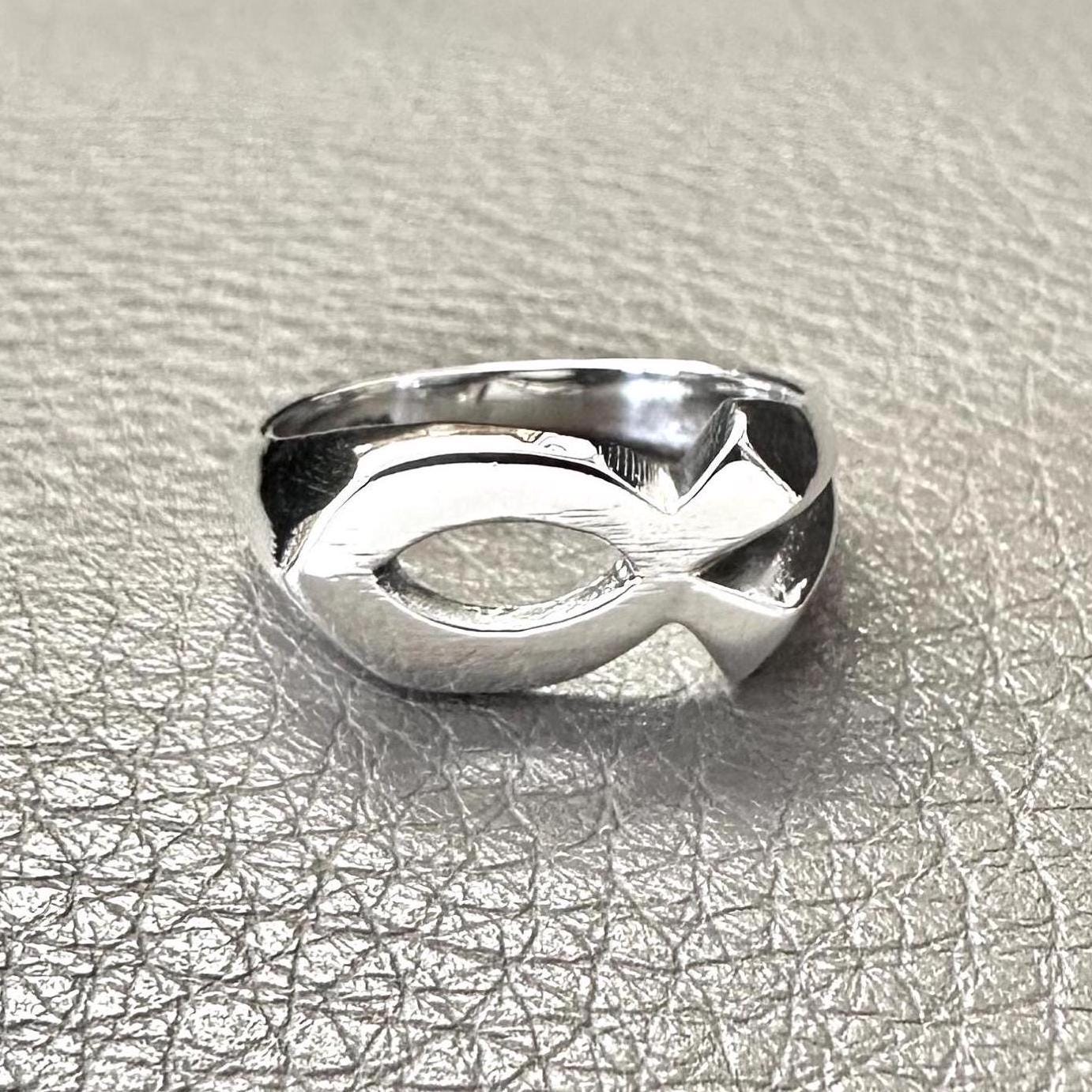 Handcrafted 925 Sterling Silver Jesus Fish Ring Ichthys Christian Christ Symbol Son of God Ring Silver Jewelry Accessories Gift by VINTZ
