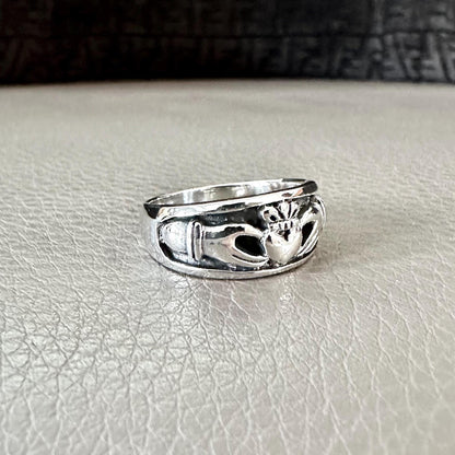 Claddagh Heritage Irish Heart Love Ring