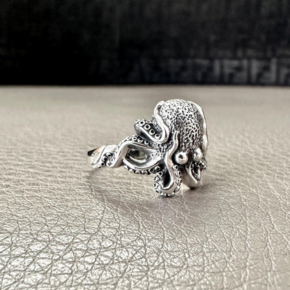 Handcrafted 925 Sterling Silver Octopus Ring Kraken Sea Monster Aquatic Animals Ring Silver Jewelry Accessories Gift by VINTZ