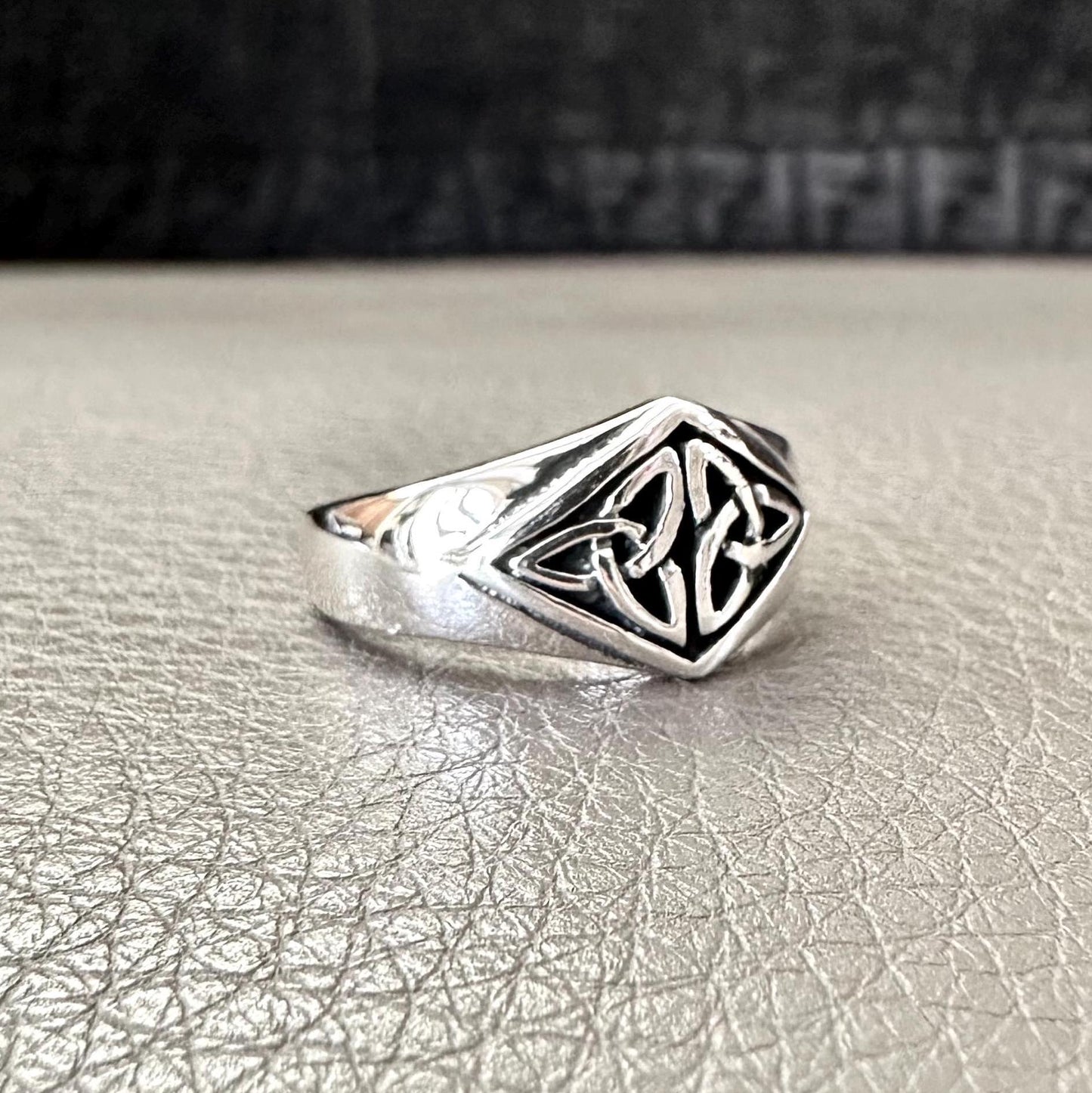 Handcrafted 925 Sterling Silver Triquetra Ring Viking Celtic Knot Design Ring Silver Jewelry Accessories Gift by VINTZ