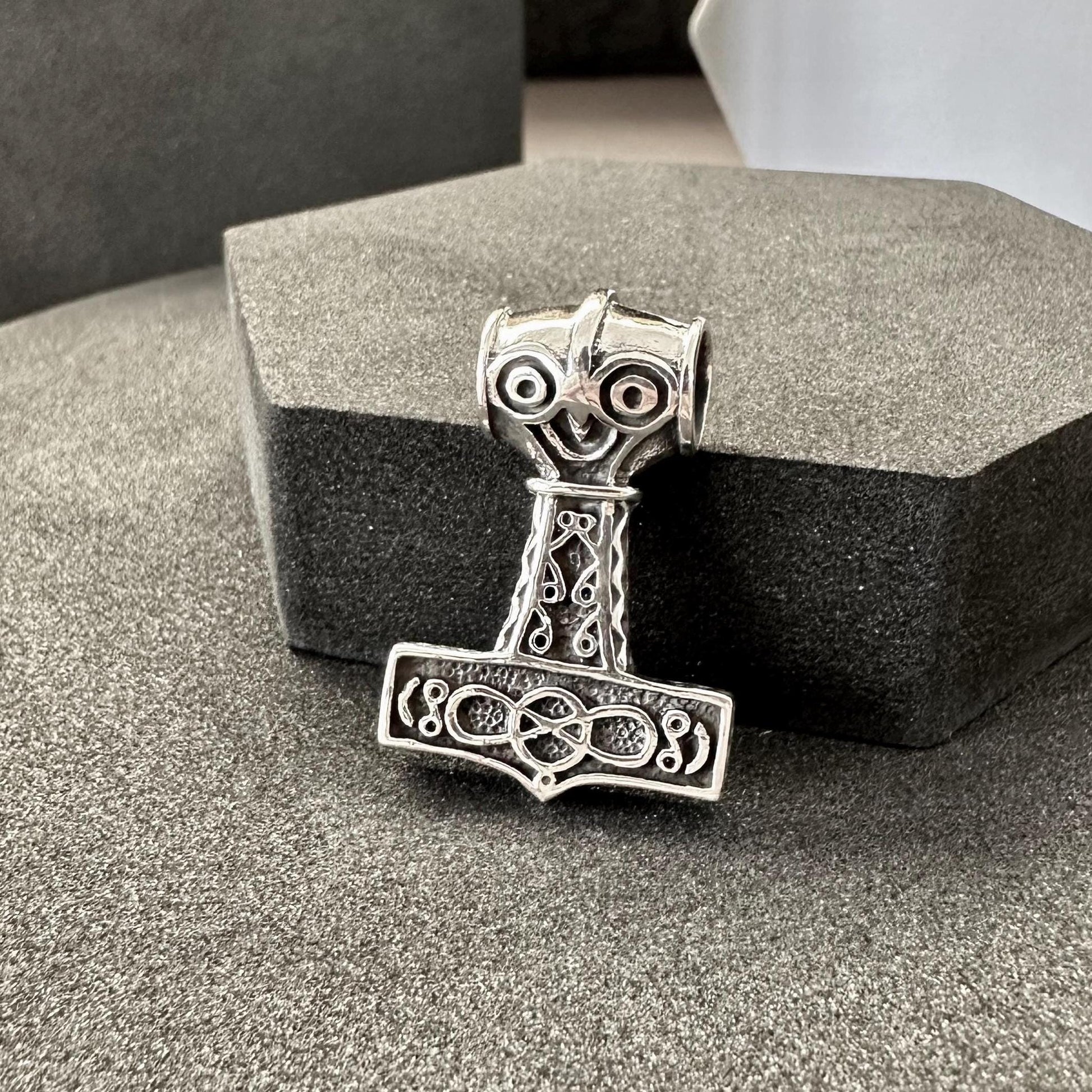 Handcrafted 925 Sterling Silver Thor's Hammer Pendant Viking Odinson Mjolnir Celtic Pendant/Necklace Silver Jewelry Accessory Gift by VINTZ