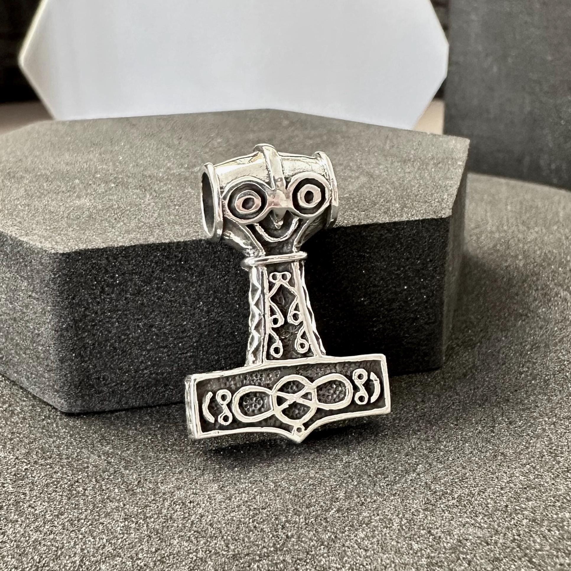 Handcrafted 925 Sterling Silver Thor's Hammer Pendant Viking Odinson Mjolnir Celtic Pendant/Necklace Silver Jewelry Accessory Gift by VINTZ