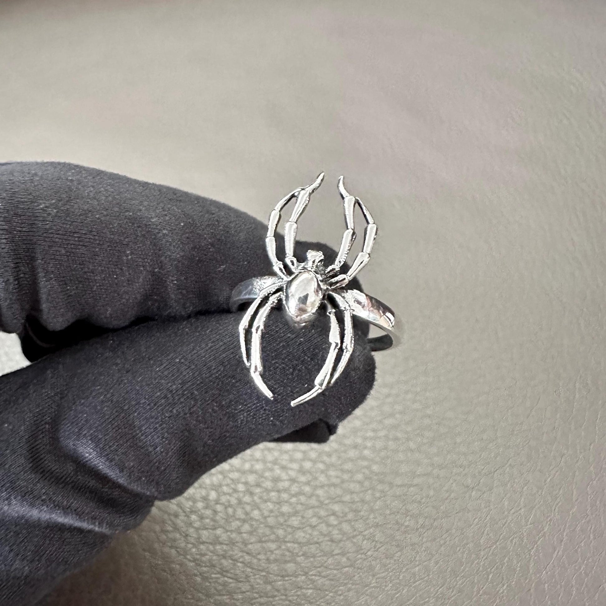 Handcrafted 925 Sterling Silver Spider Ring Long Leg Cellar Spider Poisonous Spider Arachnids Ring Silver Jewelry Accessories Gift by VINTZ