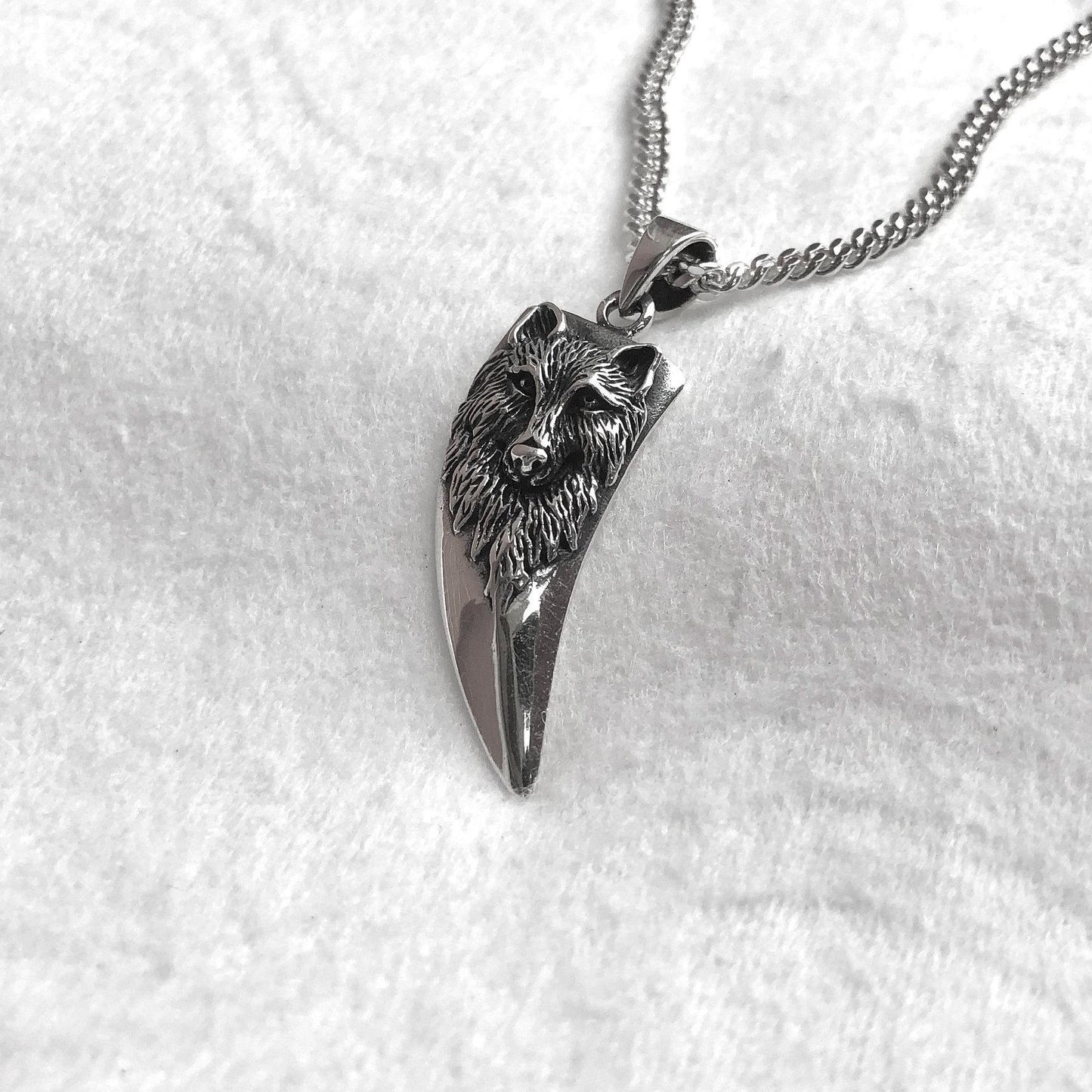 Fenrir Fang Viking Wolf Pendant/Necklace