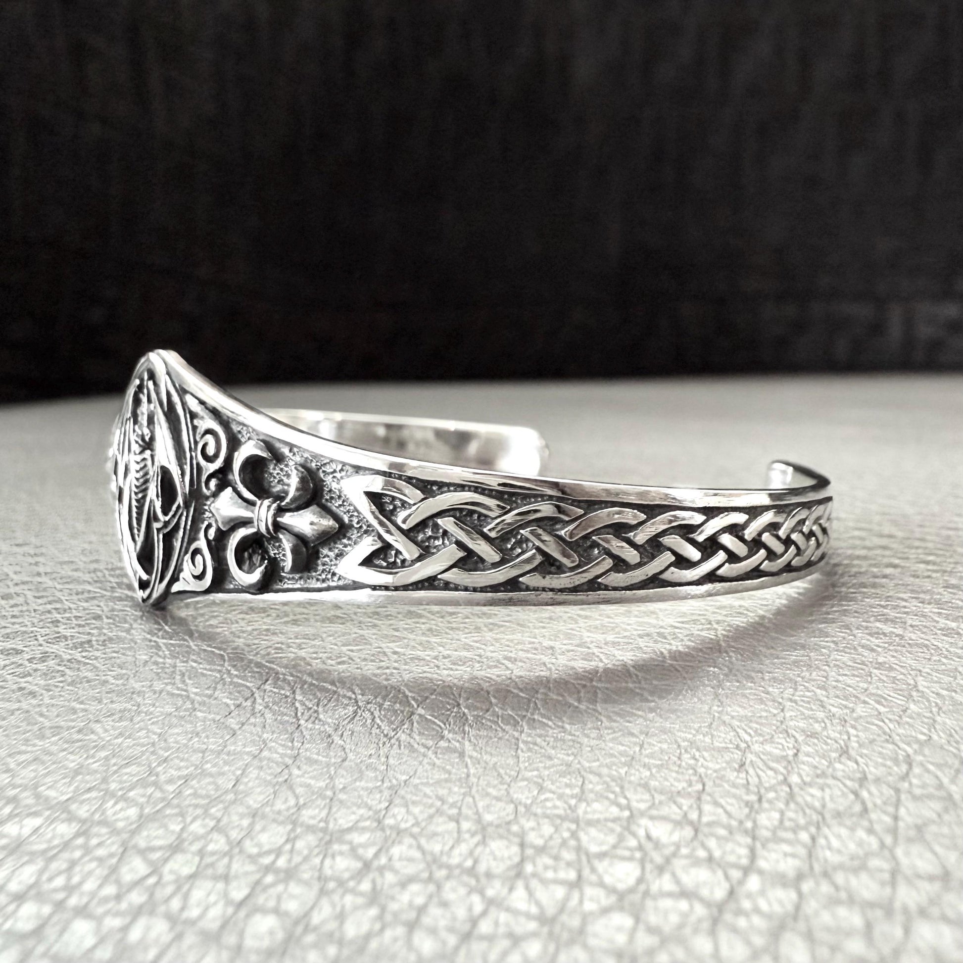 Handcrafted 925 Sterling Silver Dragon Bracelet Mythical Creature House of Dragon Wyvern Celtic Dragon Silver Jewelry Gift by VINTZ
